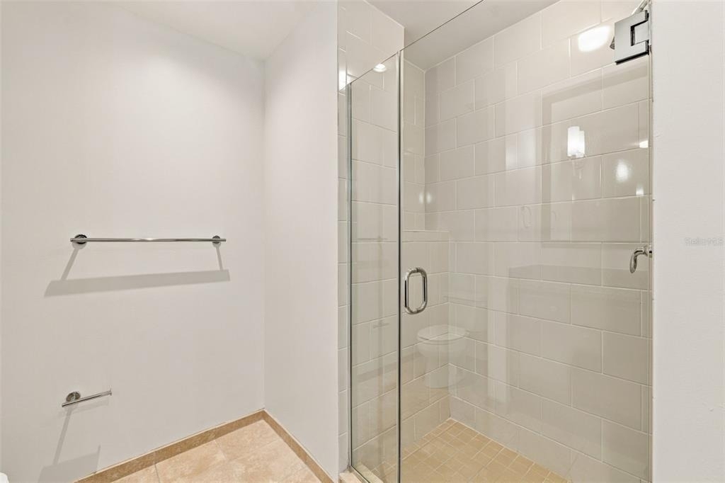 1227 E Madison Street - Photo 29