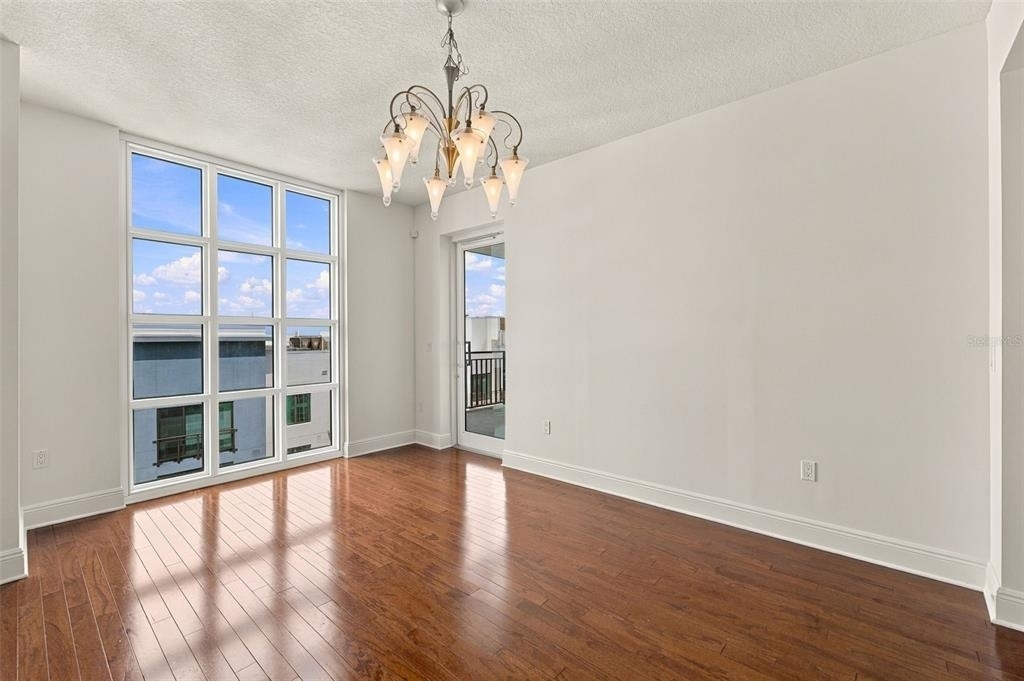 1227 E Madison Street - Photo 10