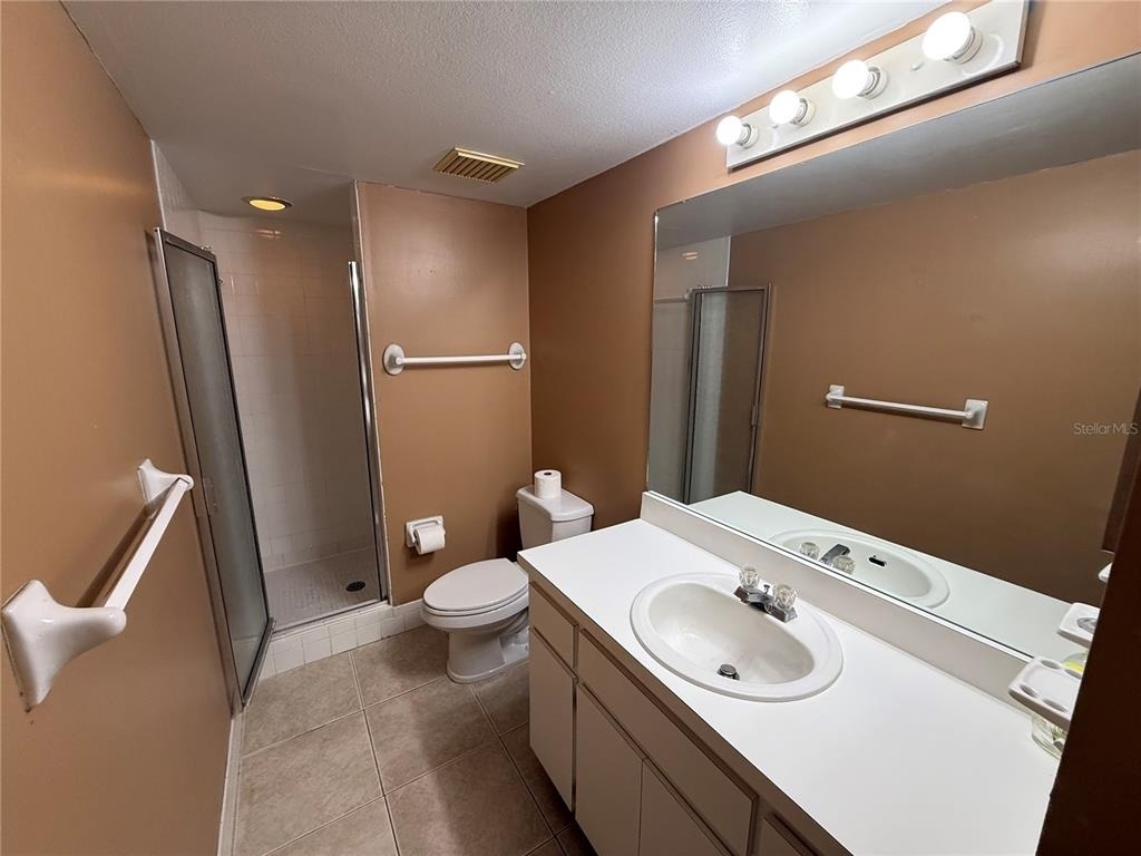 208 Cypress Court - Photo 13