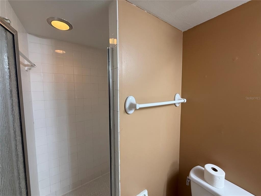 208 Cypress Court - Photo 15