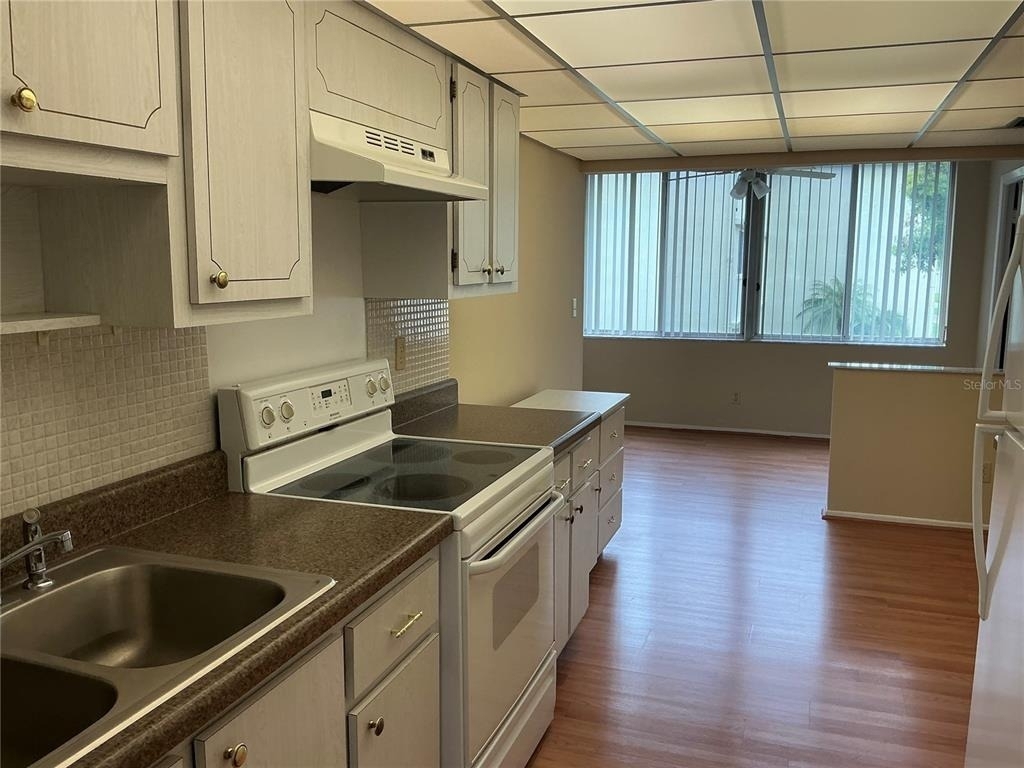 4710 Bay Street Ne - Photo 5