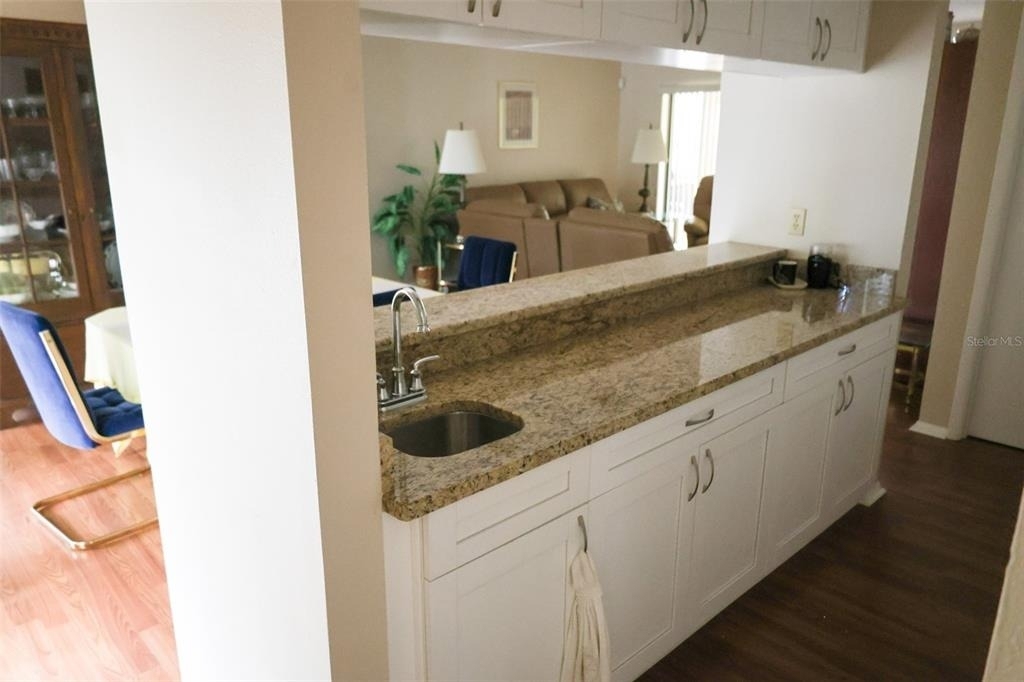 60 Dale Place - Photo 8
