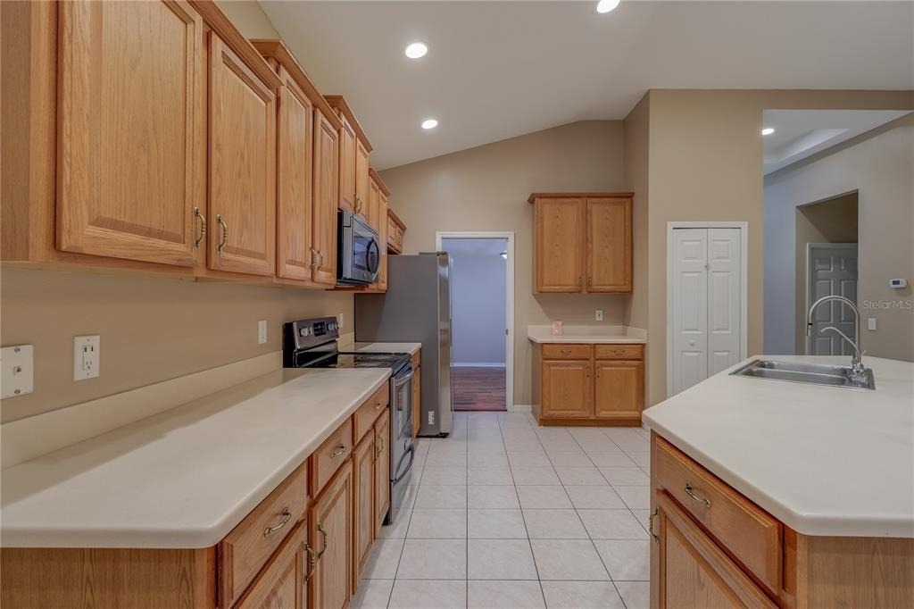 10215 Evergreen Hill Drive - Photo 19