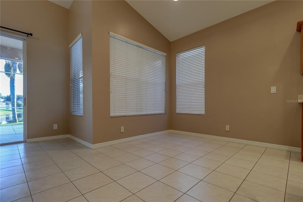 10215 Evergreen Hill Drive - Photo 12