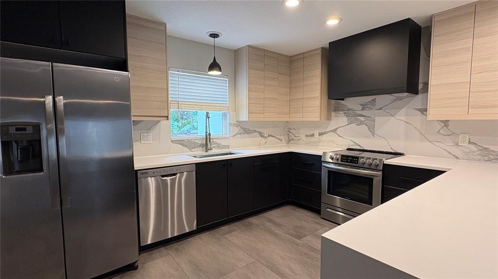 6001 N Lynn Avenue - Photo 10