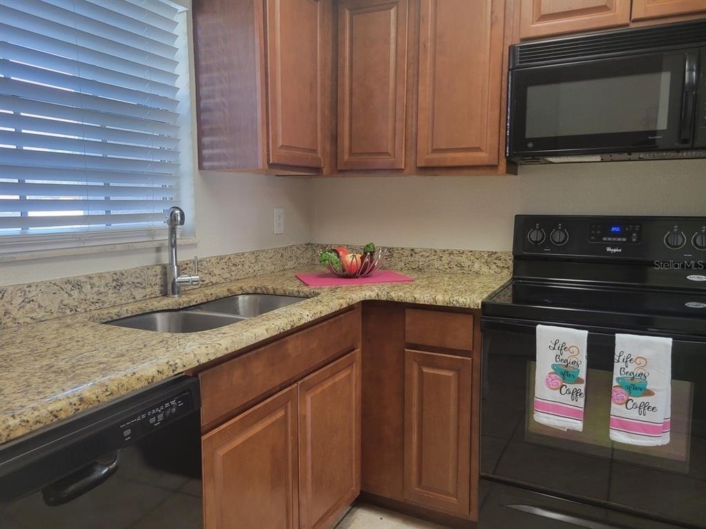 711 Russell Lane - Photo 6