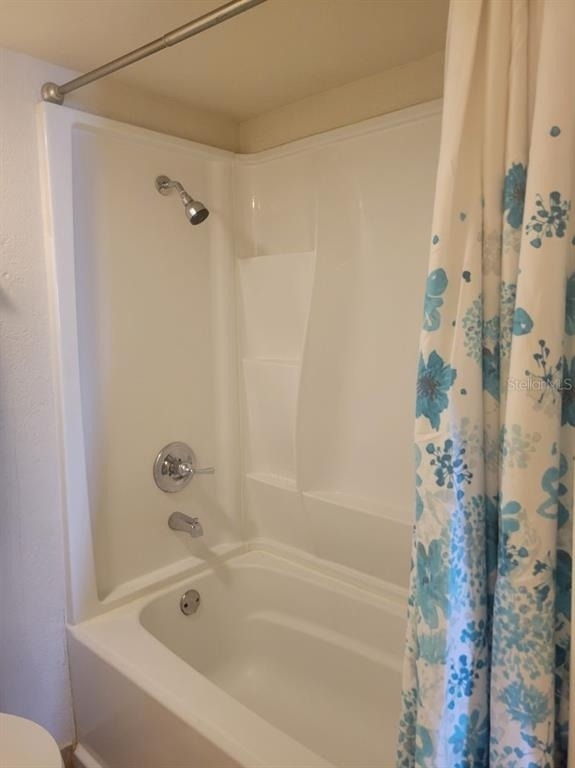 711 Russell Lane - Photo 17