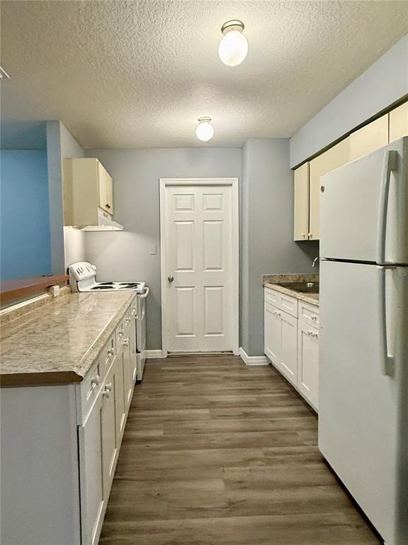 3514 E Mohawk Avenue - Photo 1