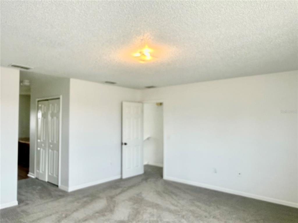 727 James Court - Photo 18