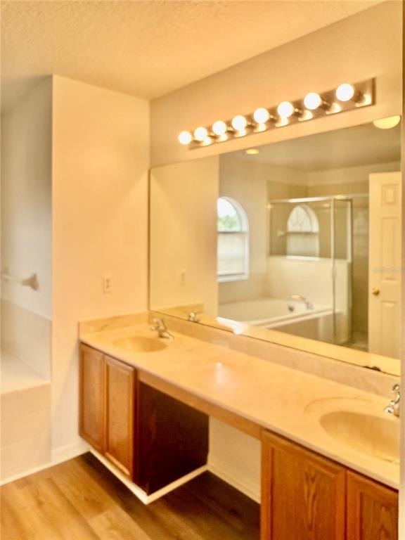 727 James Court - Photo 20