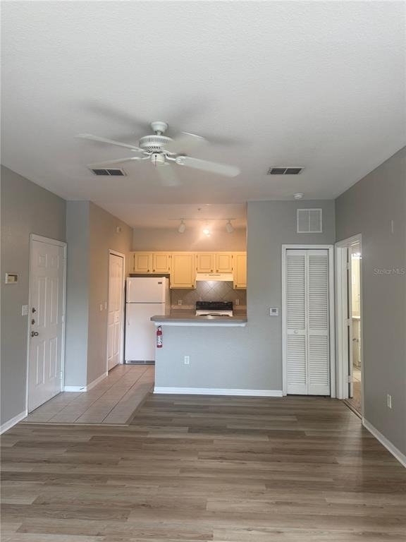 8927 Legacy Court - Photo 6
