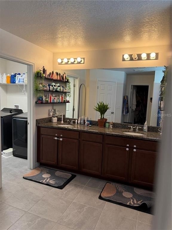 2489 Blowing Breeze Avenue - Photo 10