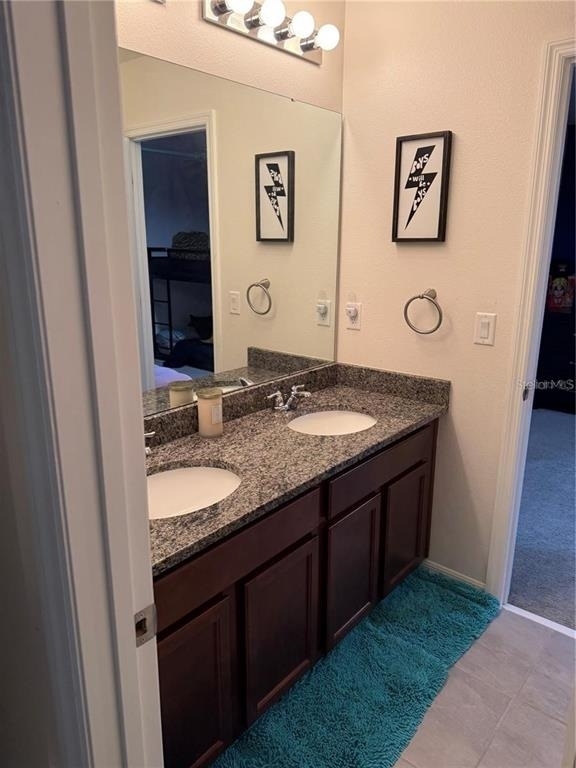 2489 Blowing Breeze Avenue - Photo 6