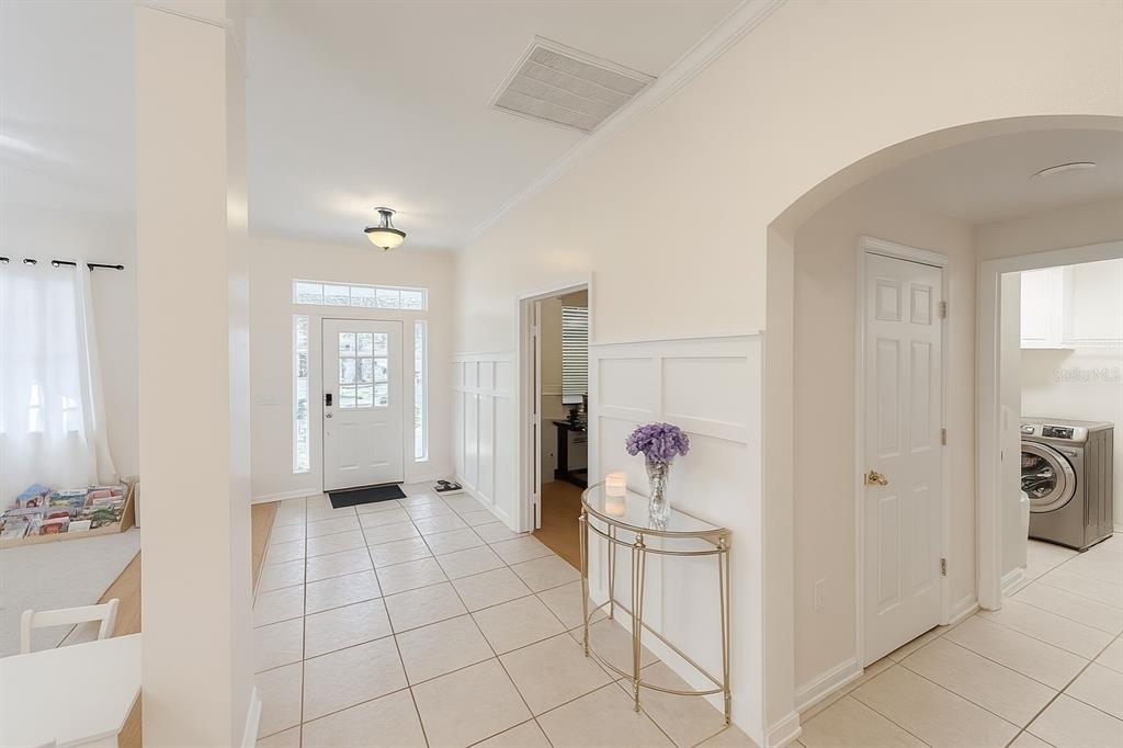 614 Nadina Place - Photo 5