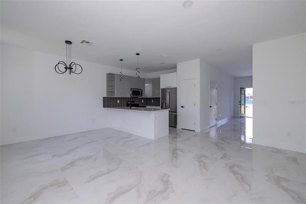2049 Barroso Street - Photo 9