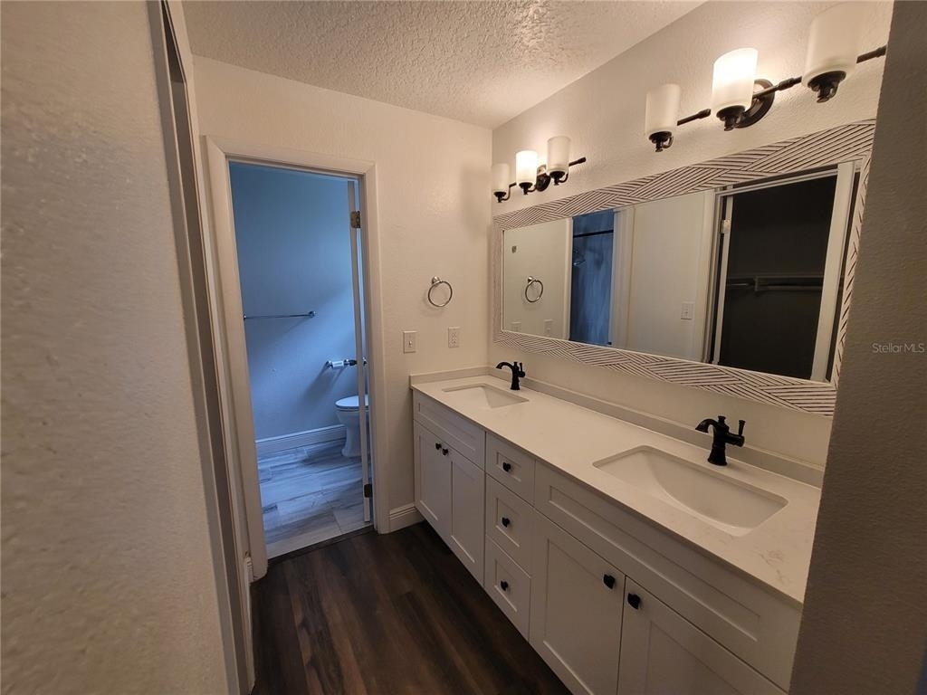 10481 Montpelier Circle - Photo 17