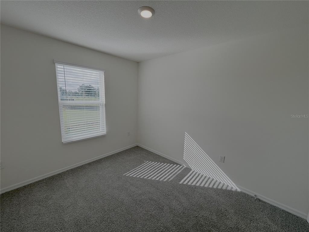8243 Sw 67th Avenue - Photo 16