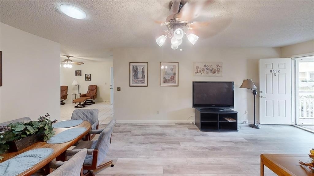 8592 Sw 91st Street - Photo 3