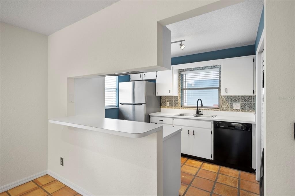 1419 W Princeton Street - Photo 10
