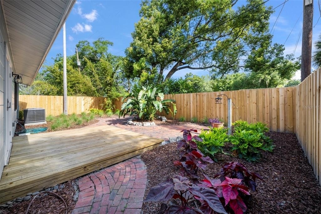 1419 W Princeton Street - Photo 22