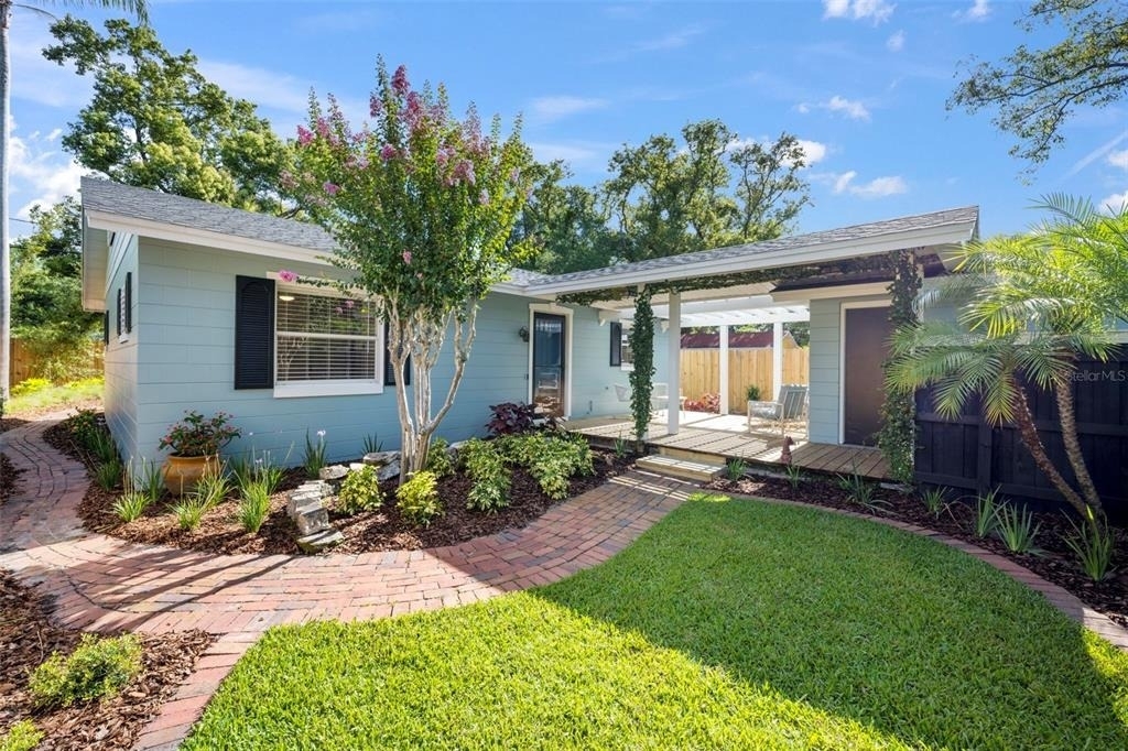 1419 W Princeton Street - Photo 4