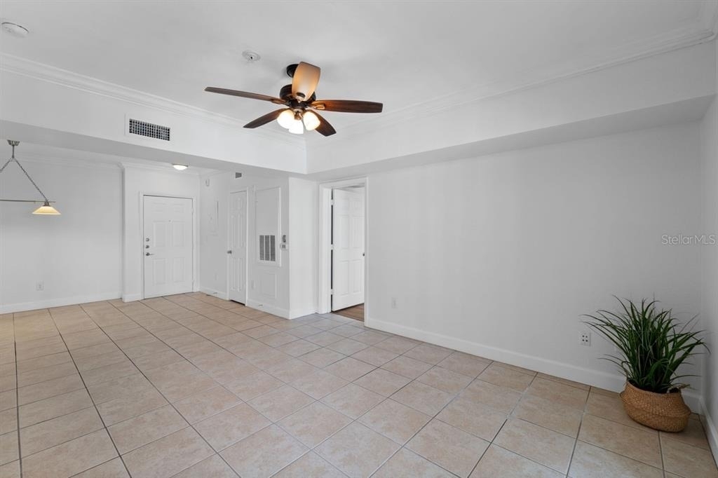 204 E South Street - Photo 7