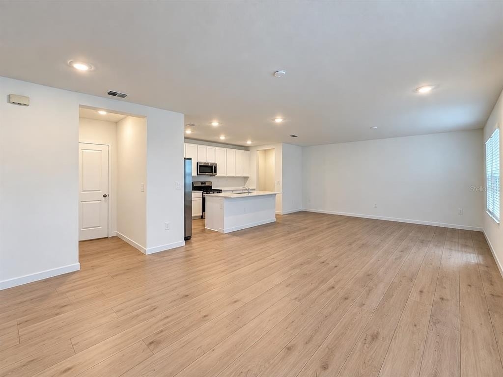 4463 Elliots Astor Boulevard - Photo 4
