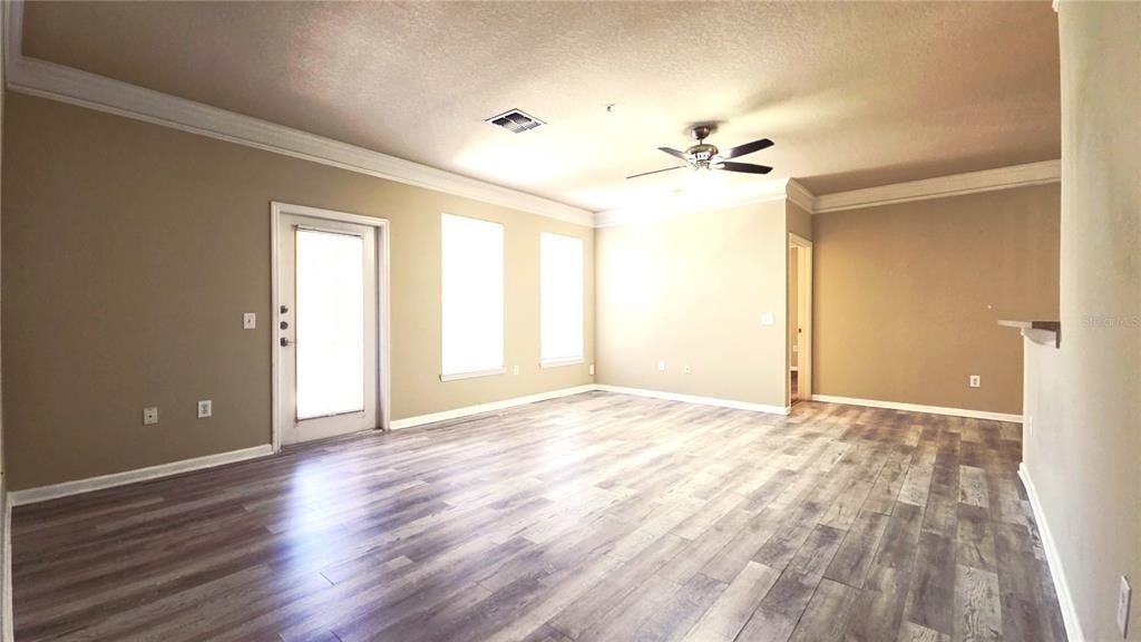 8848 Villa View Circle - Photo 5