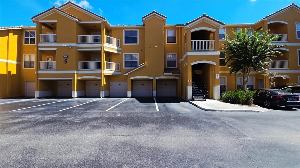 8848 Villa View Circle - Photo 1