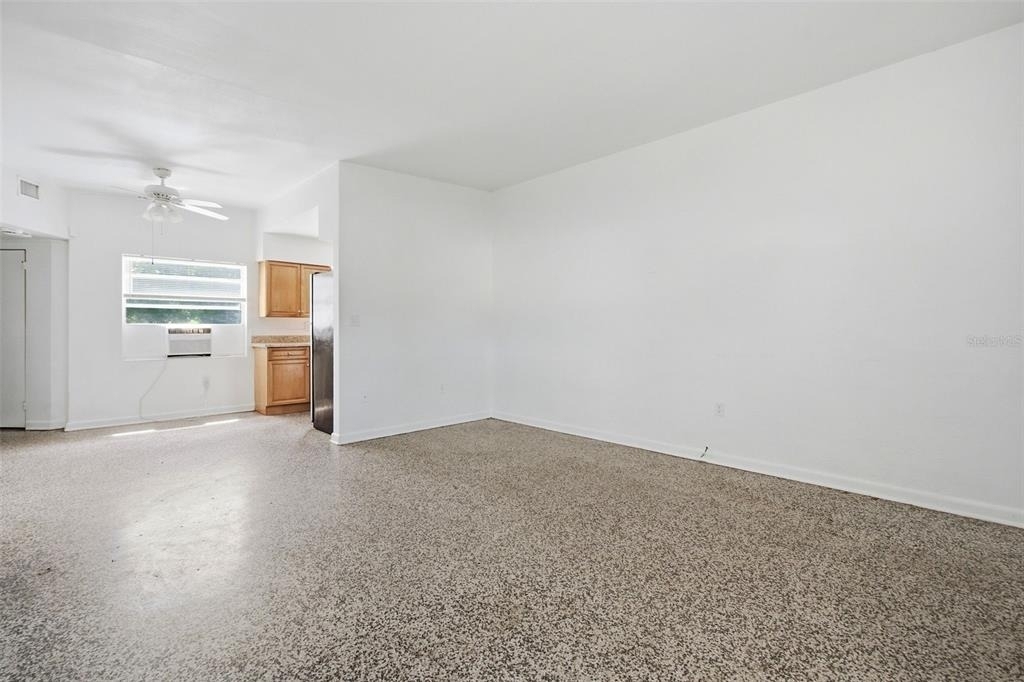70 Griggs Avenue - Photo 3