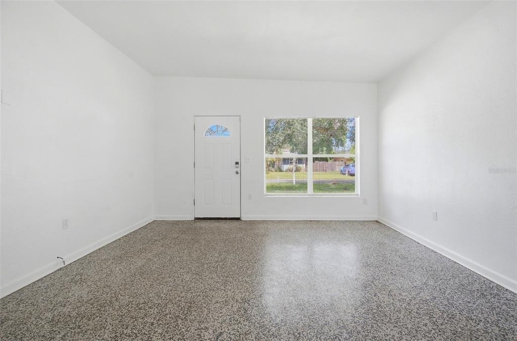 70 Griggs Avenue - Photo 6
