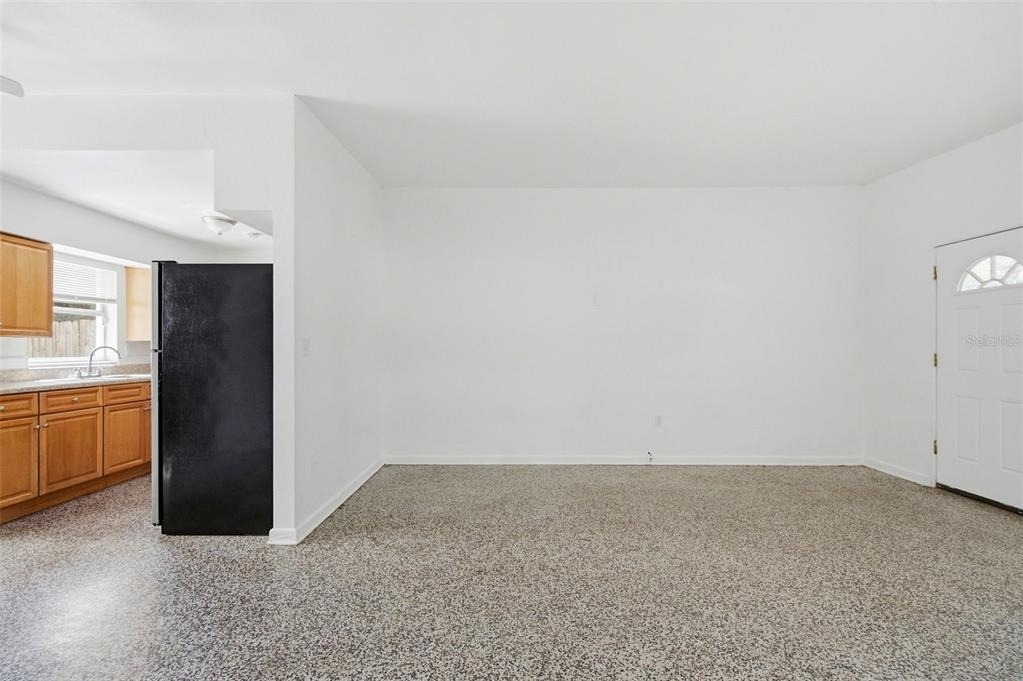 70 Griggs Avenue - Photo 4