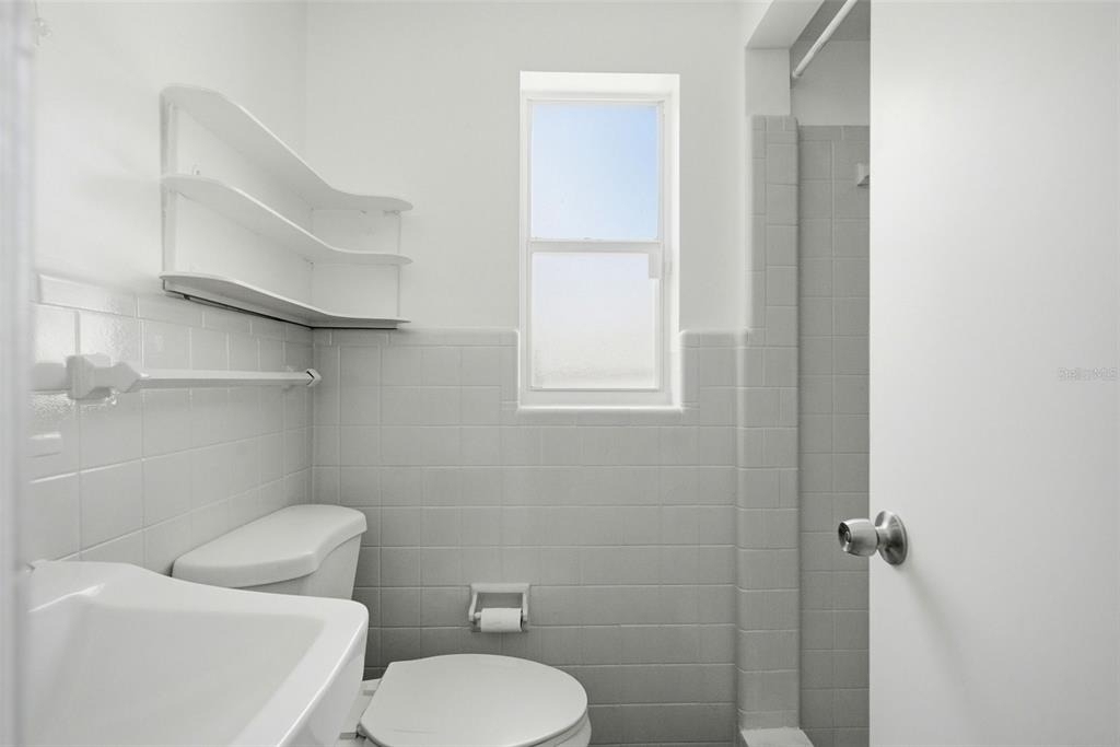 70 Griggs Avenue - Photo 16