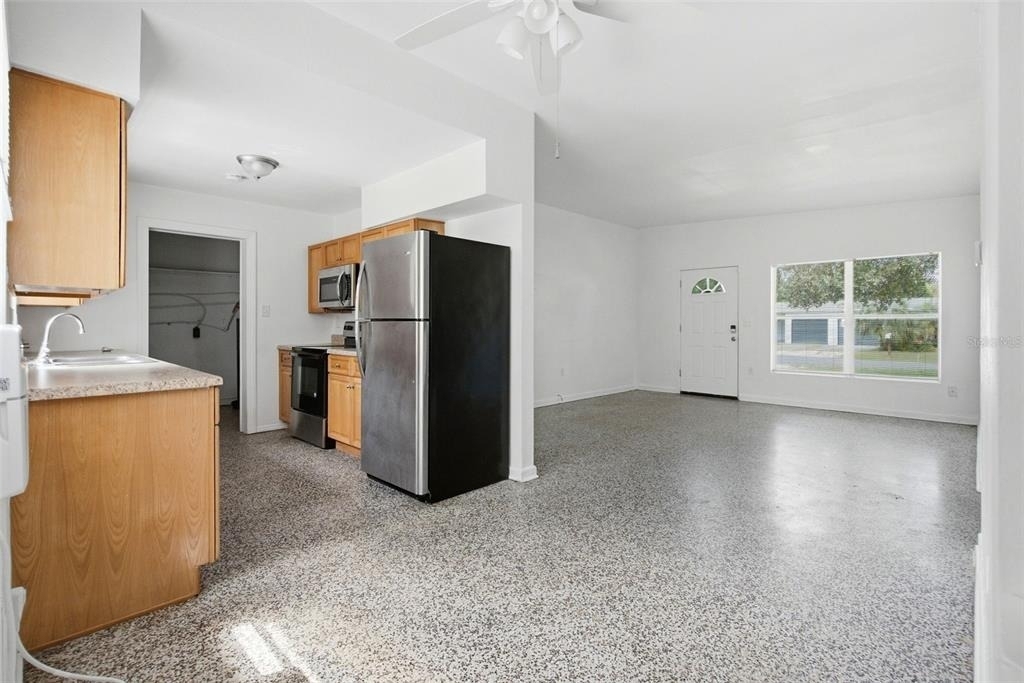 70 Griggs Avenue - Photo 7