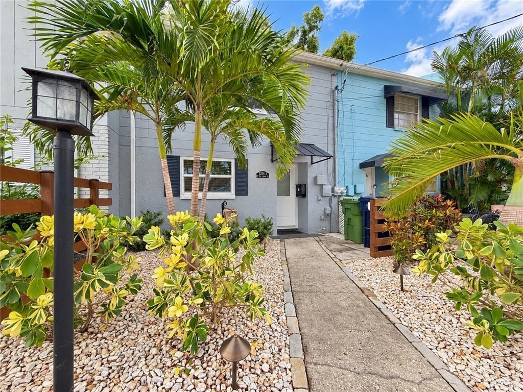 3204 W De Leon Street - Photo 0