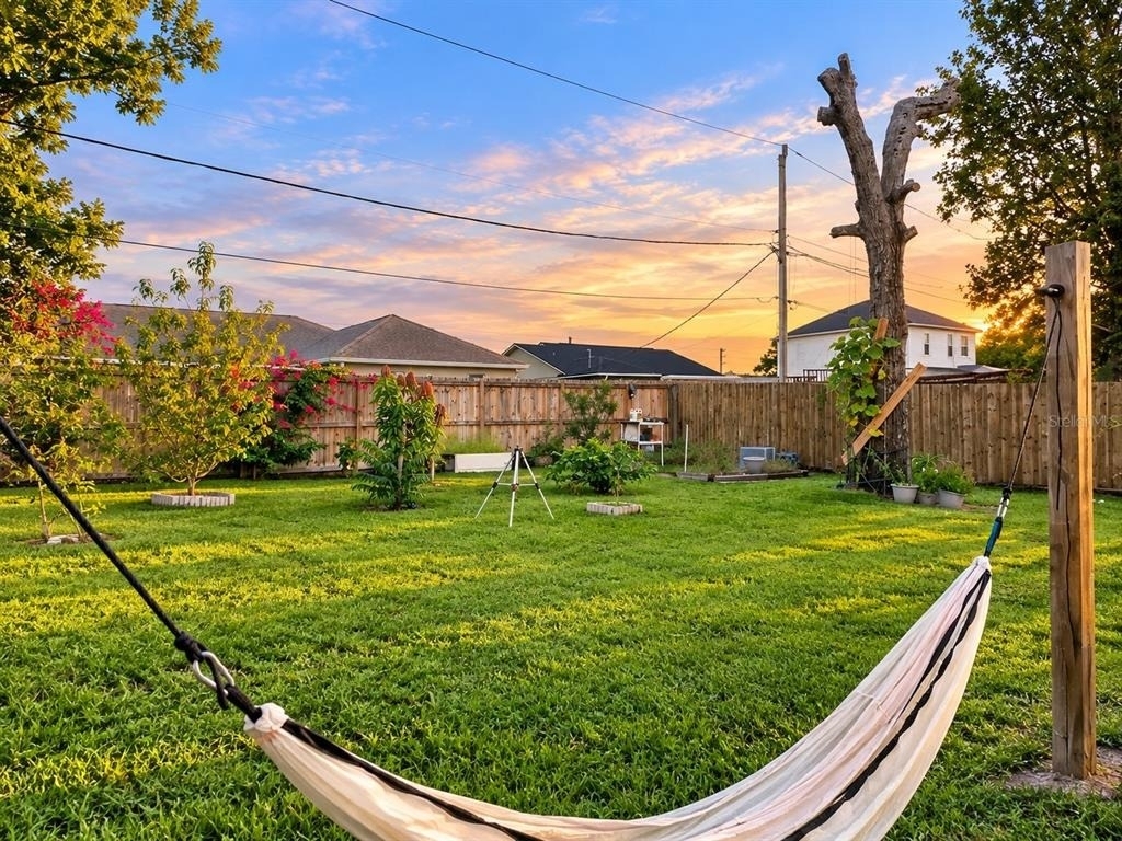 1371 Tartan Avenue - Photo 4