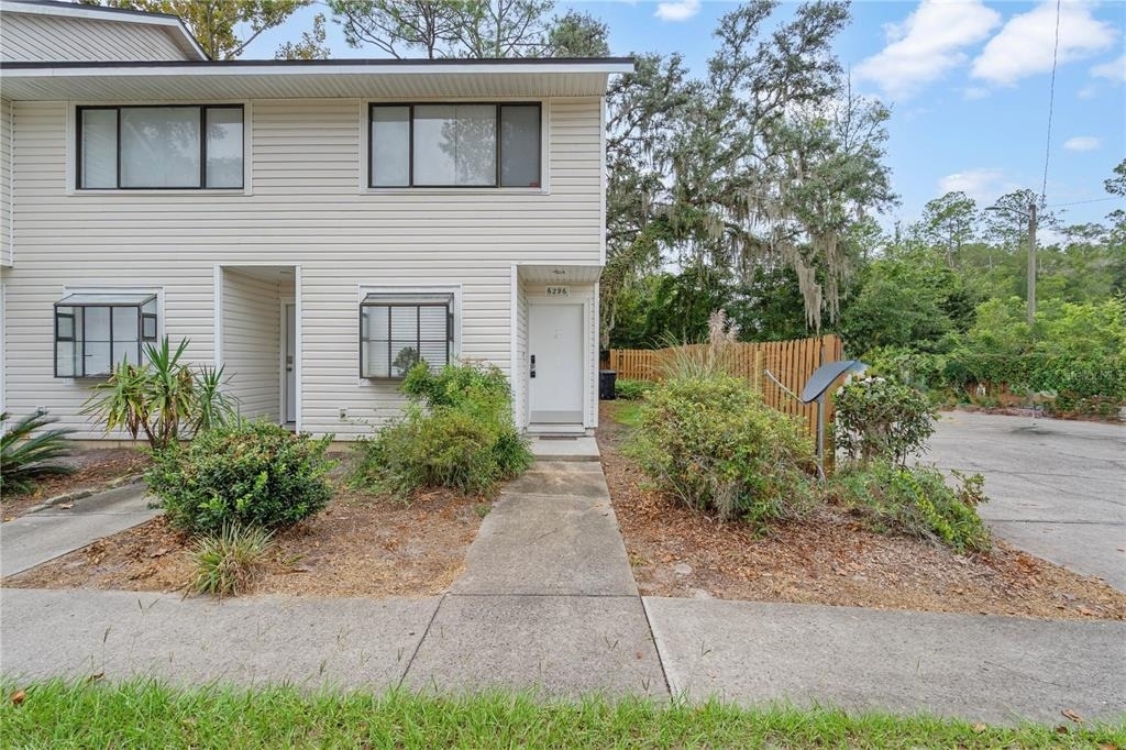 6296 Sw 8th Place - Photo 0