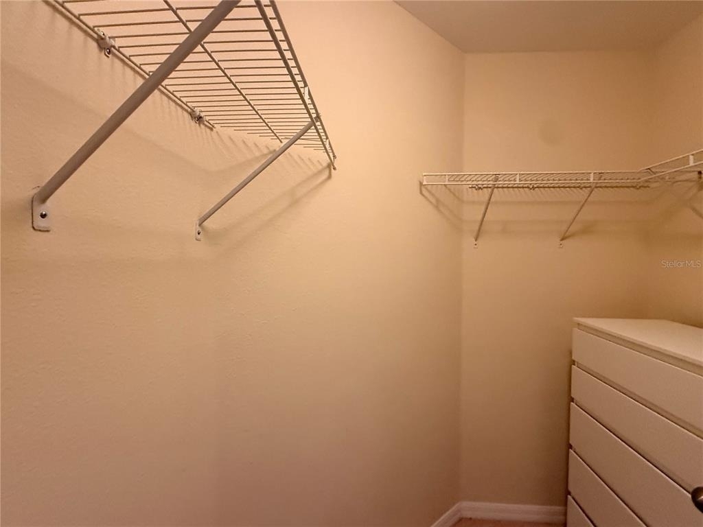 1057 Priory Circle - Photo 14