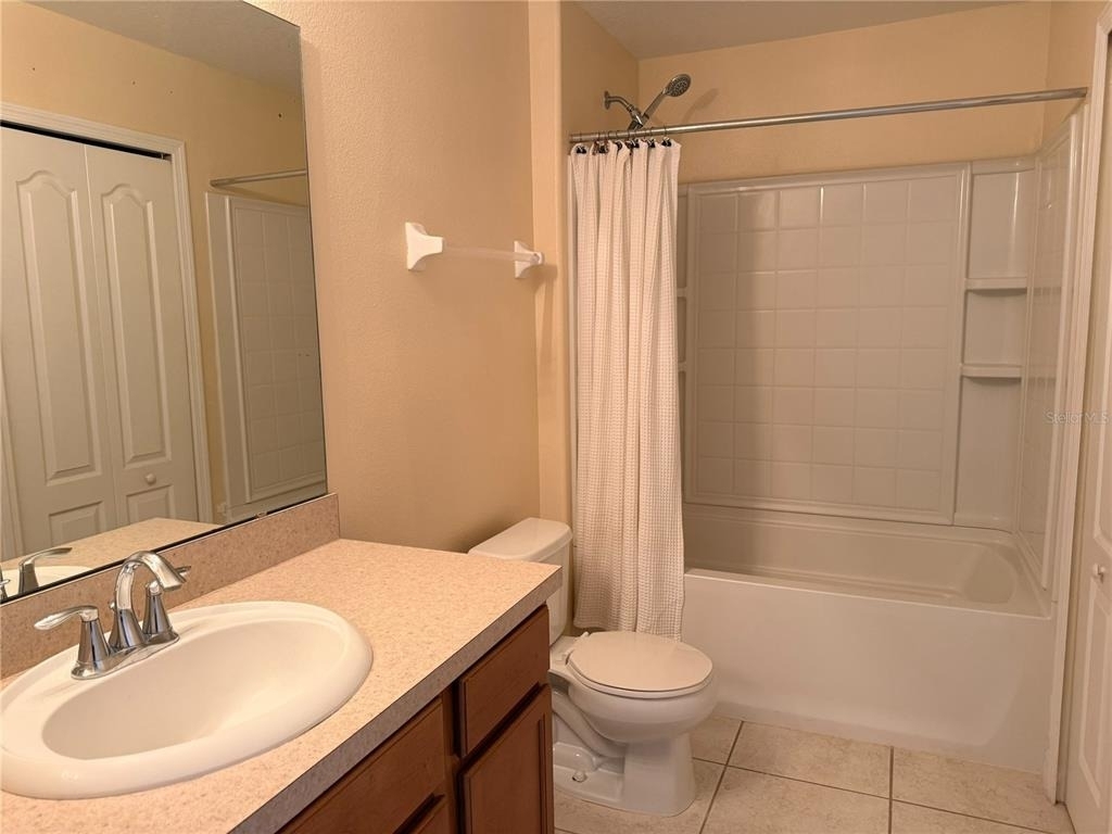 1057 Priory Circle - Photo 17