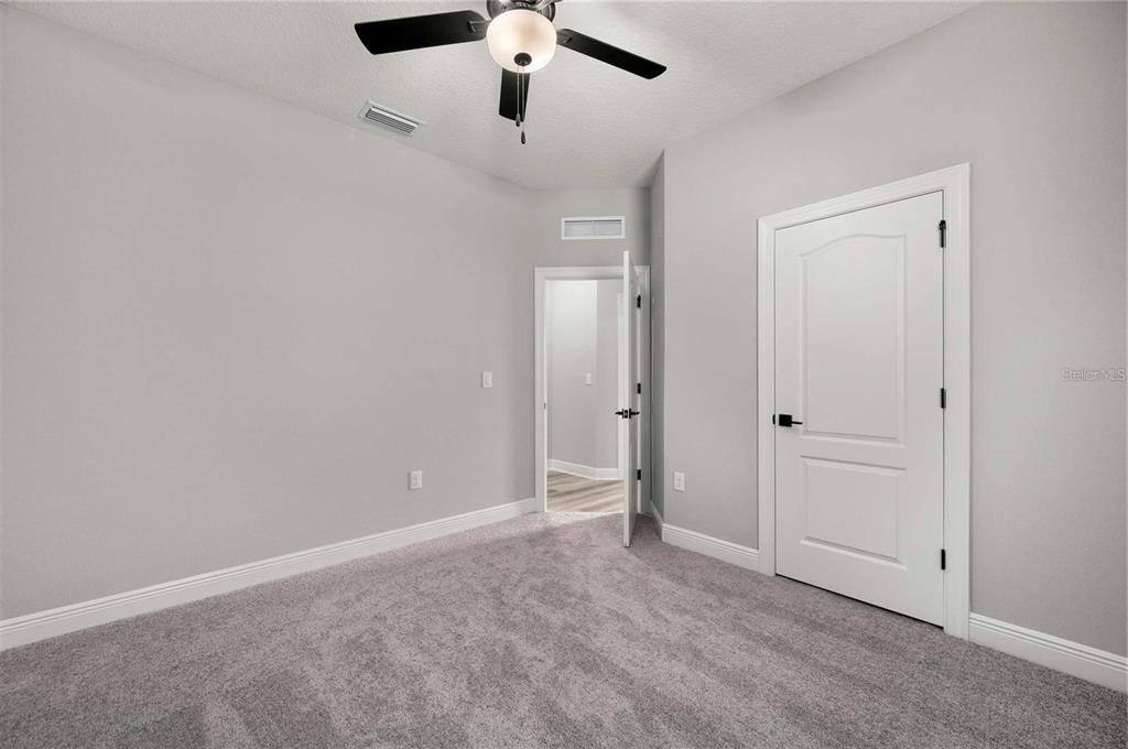 7721 Somersworth Drive - Photo 15