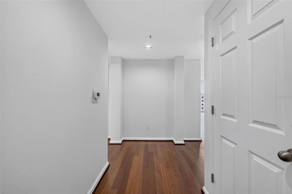 322 E Central Boulevard - Photo 4
