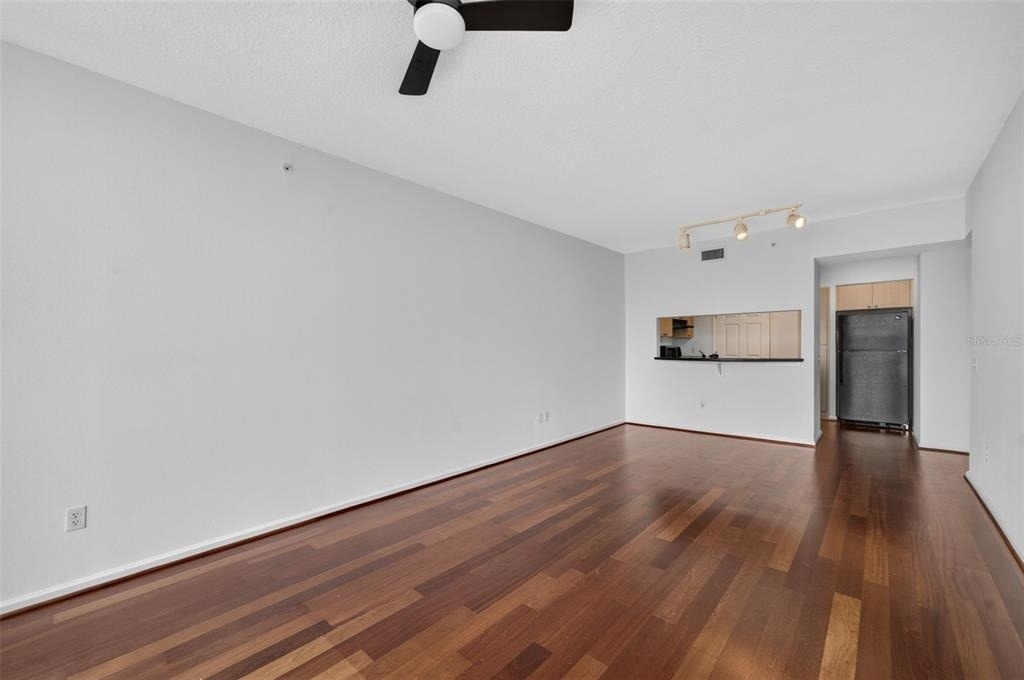 322 E Central Boulevard - Photo 20