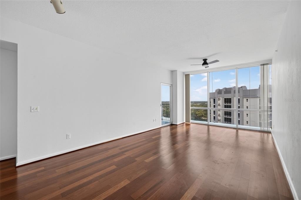 322 E Central Boulevard - Photo 8