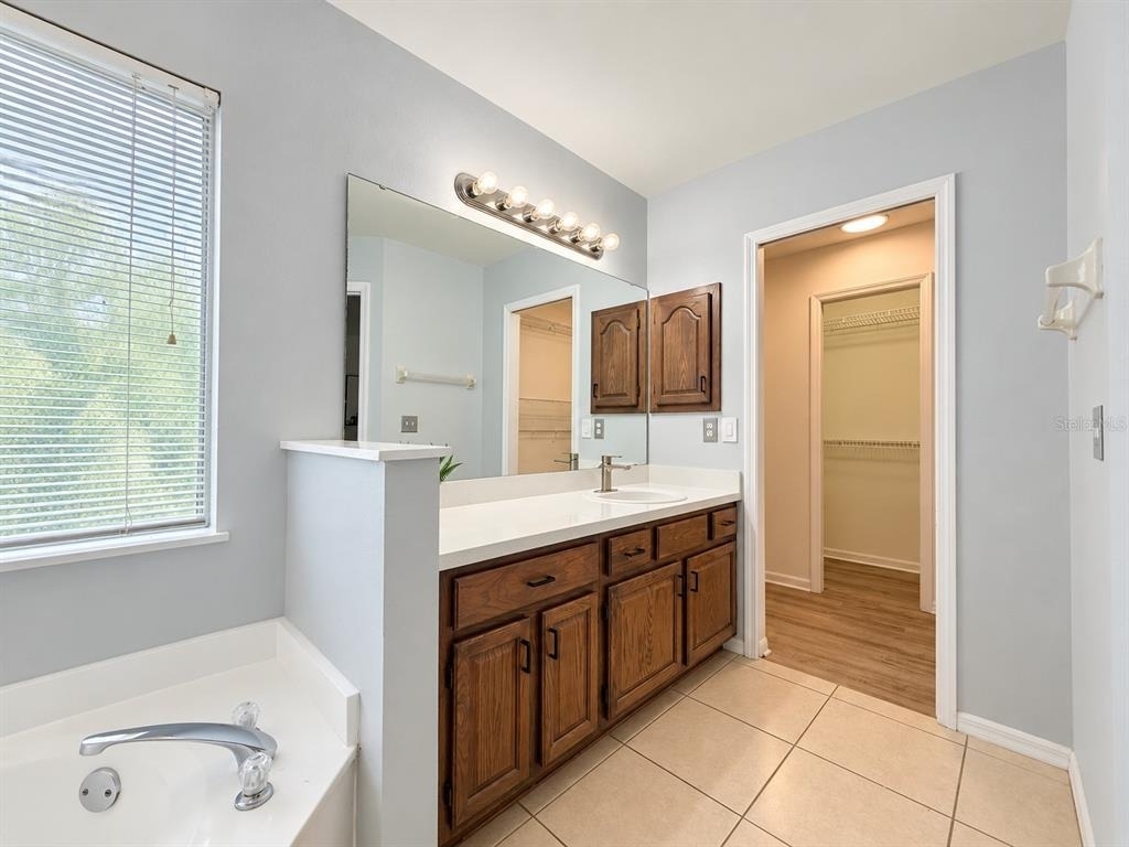 644 Allison Avenue - Photo 10