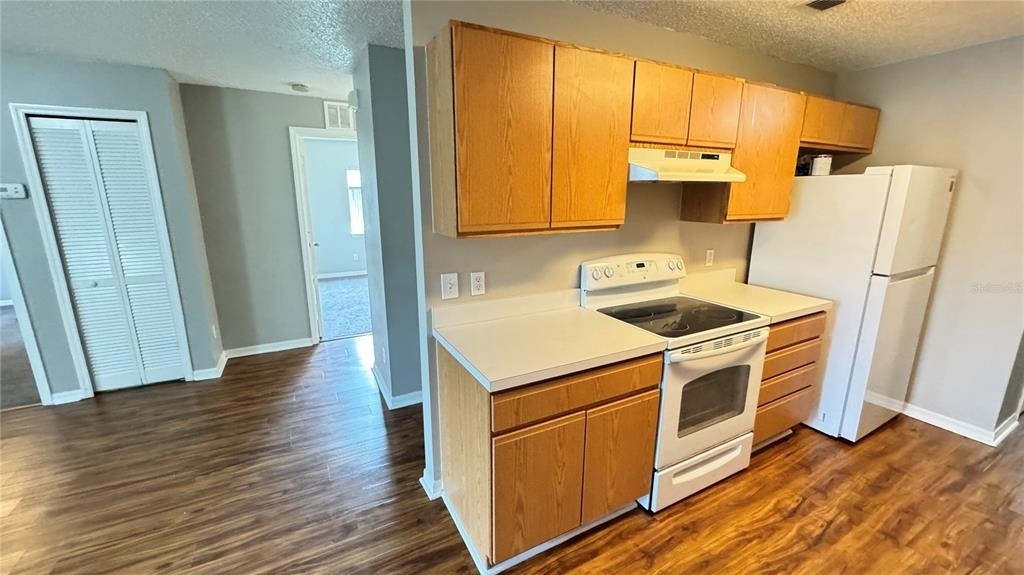 815 Eastern Avenue - Photo 4