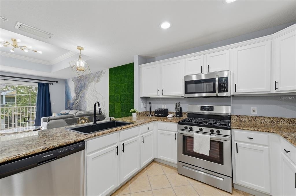 1310 Seven Eagles Court - Photo 5
