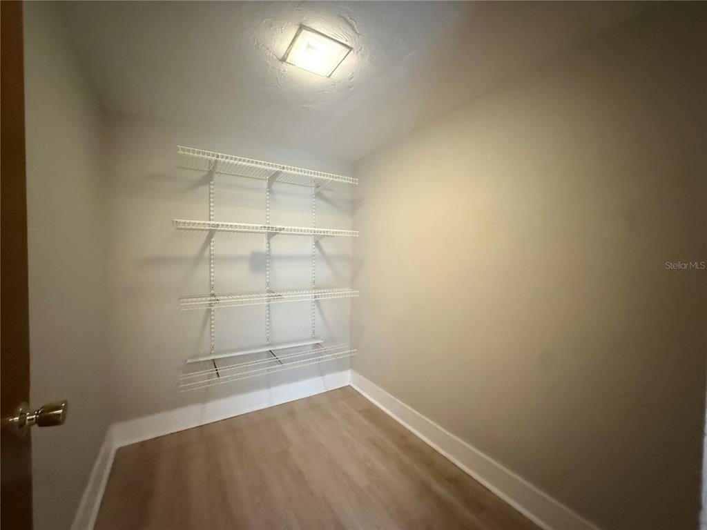 5006 Sherwood Lane - Photo 8