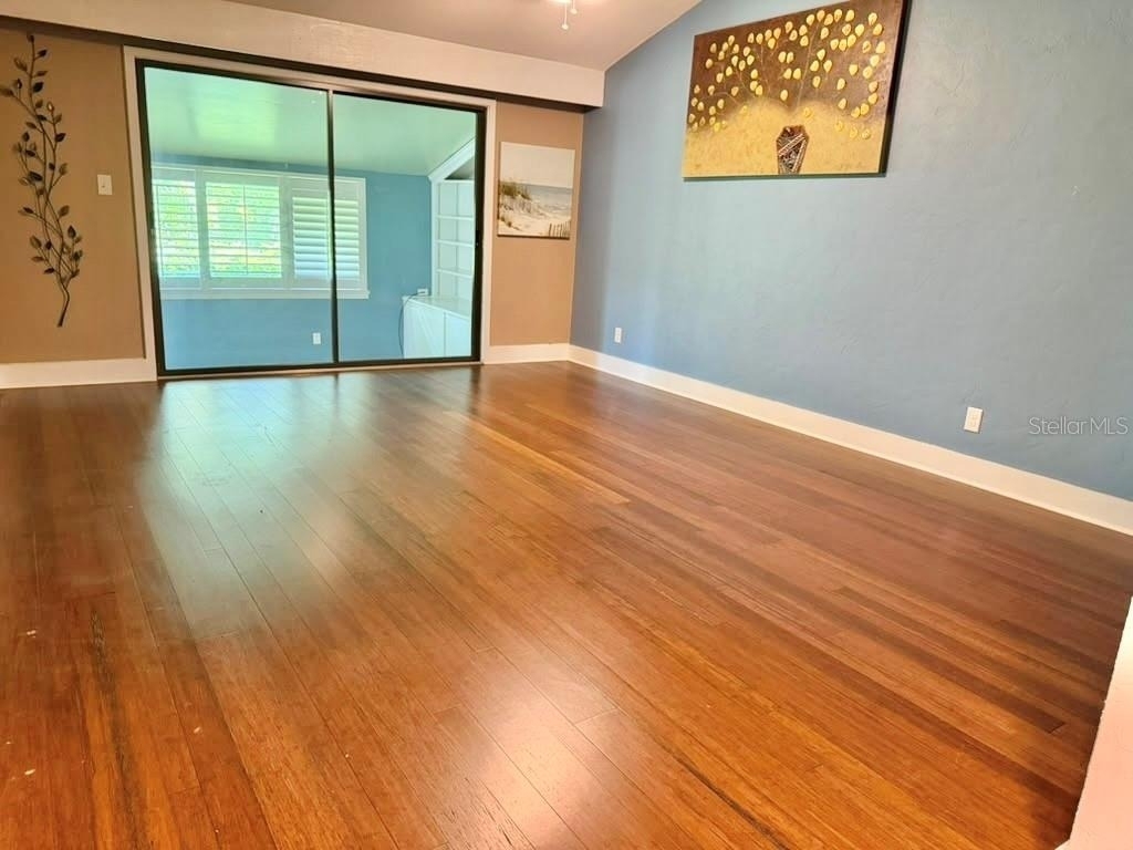 107 Canterbury Drive - Photo 10