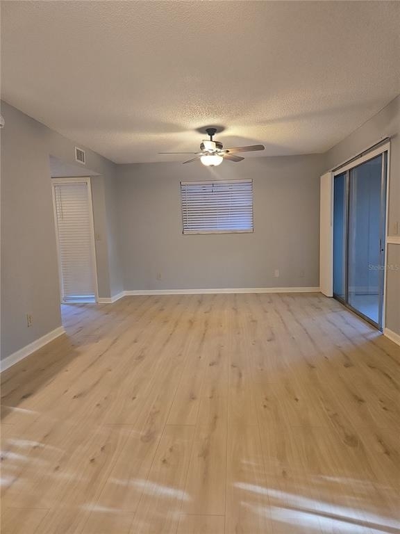 160 Live Oak Woods Court - Photo 5