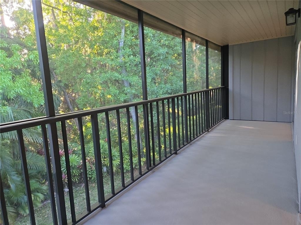 160 Live Oak Woods Court - Photo 10